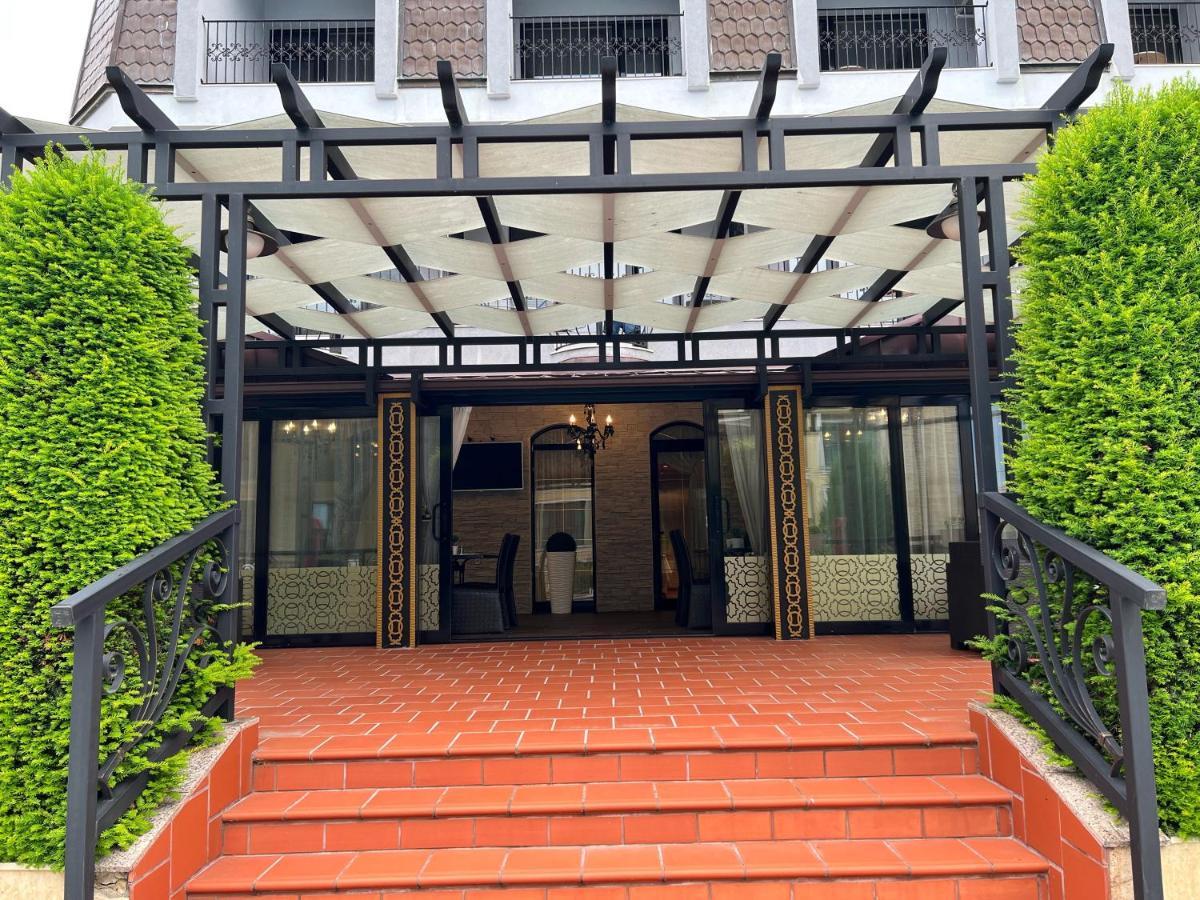 Family Hotel Paradise Saints Constantine and Helena Exterior foto