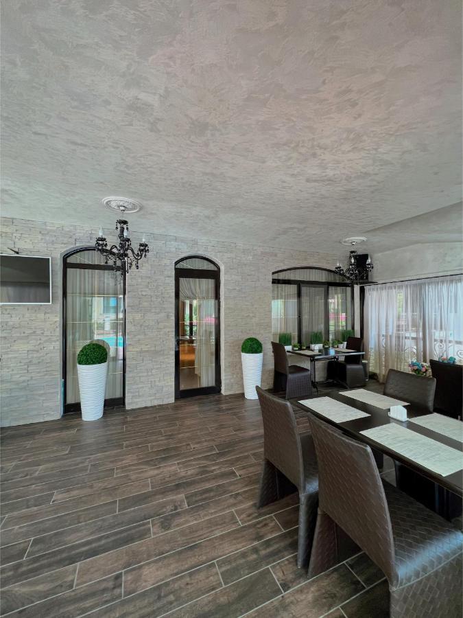 Family Hotel Paradise Saints Constantine and Helena Exterior foto